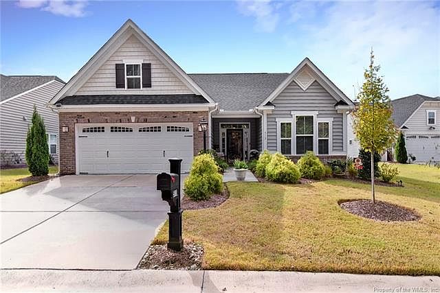 1st image of 513 Caroline Cir