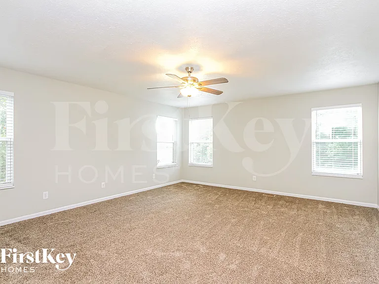 6802 Harriet Dr — Photo 9