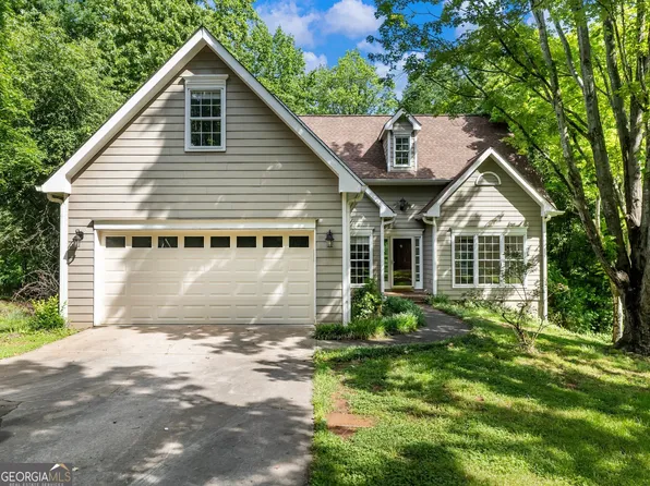 6212 Germantown Dr, Flowery Branch, GA 30542