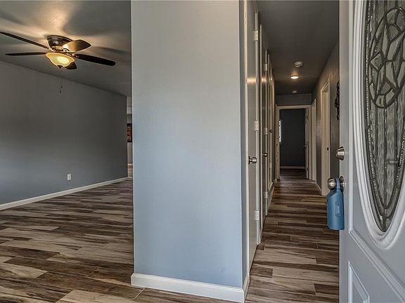 3rd image of 3053 Windmill Ln