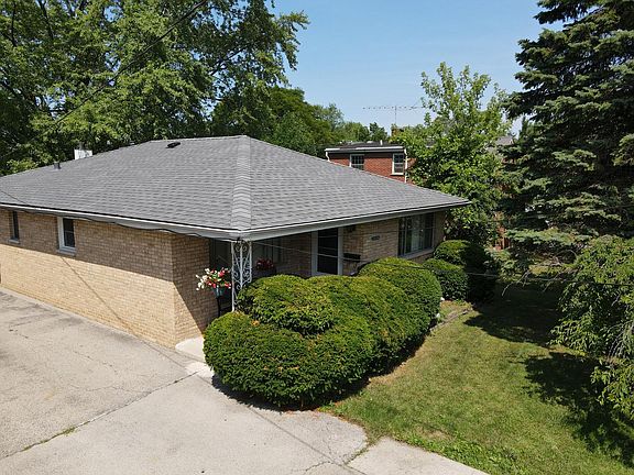 4th image of 2408 W Catalpa Ave