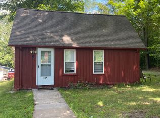 11A Skinner Rd, Ellington, CT 06029