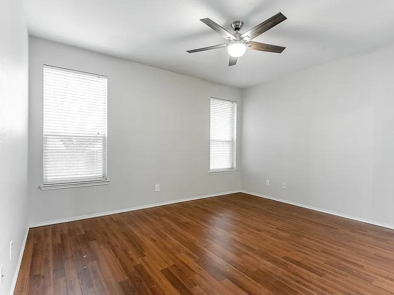 11812 Wispwillow Dr — Photo 25