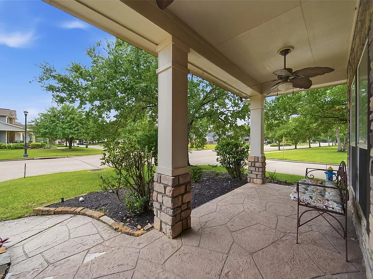 14403 N Coles Crossing Dr — Photo 2
