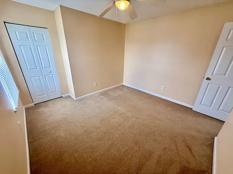 1700 Polaris Dr — Photo 12