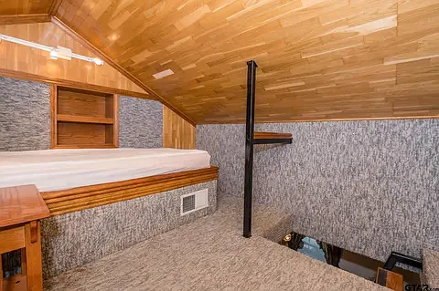 3863 Lamb Dr — Photo 18