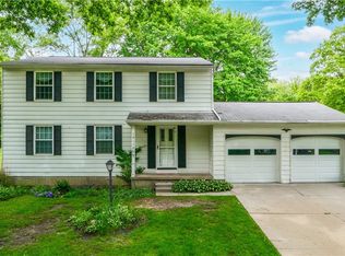 10114 Pirates Trl, Aurora, OH 44202