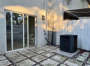 12124 SW 143rd Ln #8-5, Miami, FL 33186