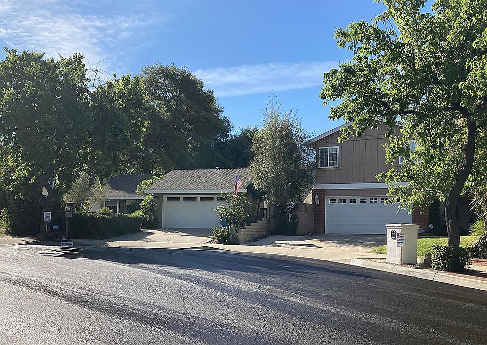 2nd image of 5556 Old Salt Ln