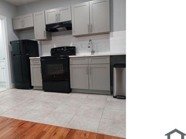 351 Mulberry St Floor 3