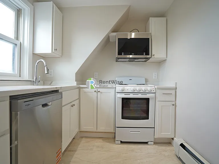25 Garrison Rd #1 — Photo 4