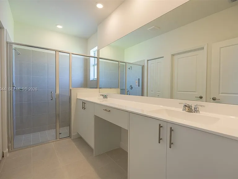 2978 SE 25th Ave — Photo 19