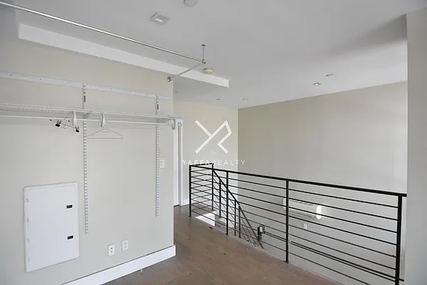 Rented by Yaffa Realty LLC | media 25