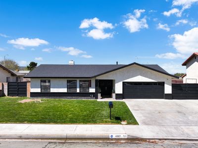 43117 Cherbourg Ln, Lancaster, CA, 93536