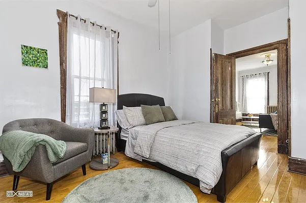 Rented by Citi Habitats | media 23