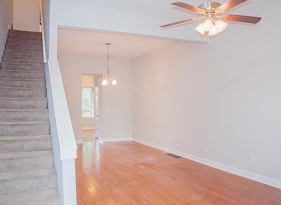 5th image of 3328 Illinois Ave
