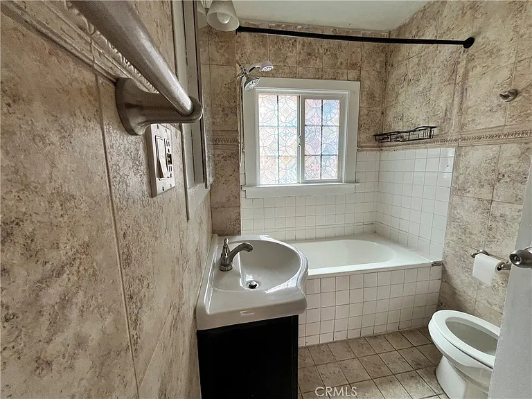 909 N Garfield Ave #F — Photo 10
