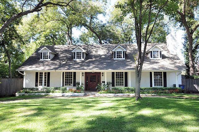 1st image of 10017 Woodgrove Dr
