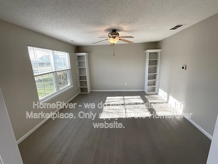 629 Lake Crossing Ct — Photo 10