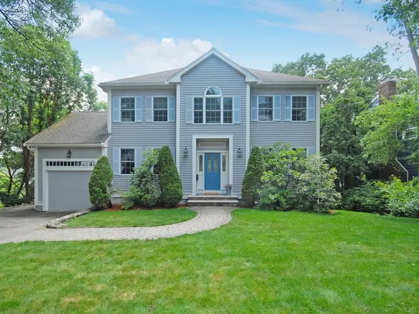 16 Avola St, Arlington, MA 02476