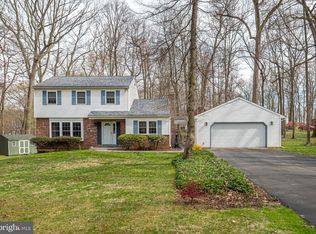 1565 Kelly Ann Dr, West Chester, PA 19380