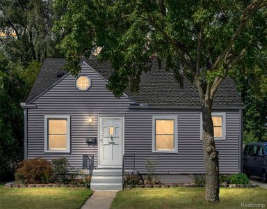 1316 W Marshall St, Ferndale, MI, 48220