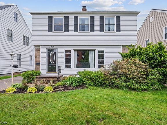 2nd image of 2335 Traymore Rd