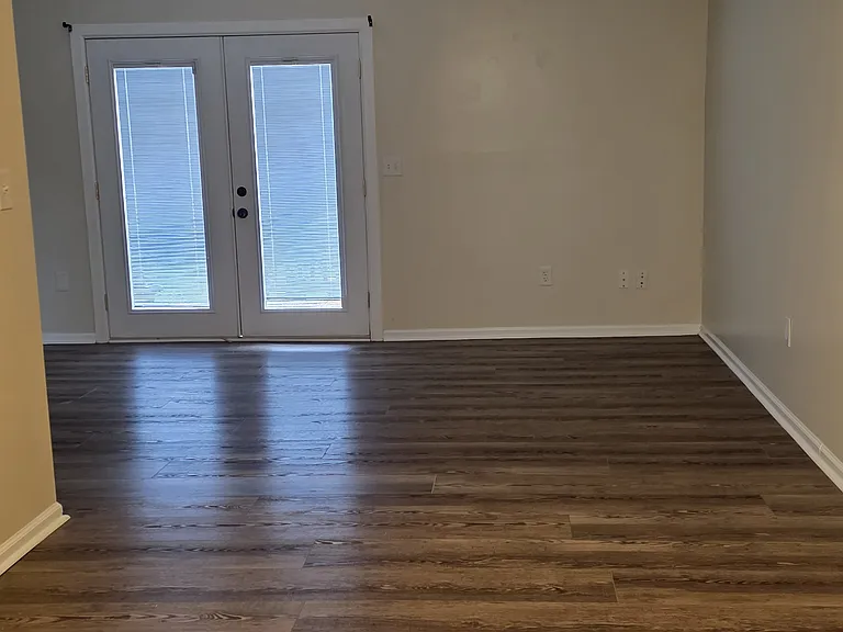 680 Cambria St NW — Photo 8