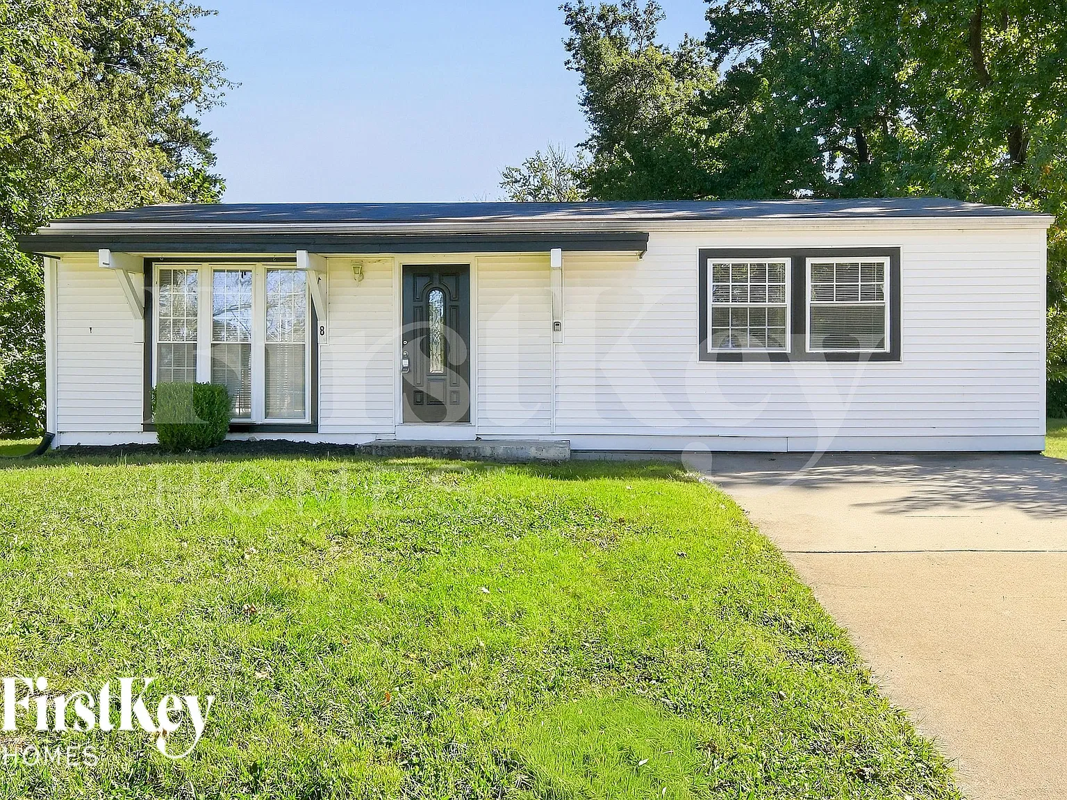 3 bed, 2.0 bath, 960 sqft, $1,675 — Photo 3