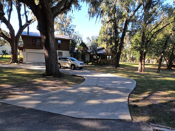 2nd image of 5915 Oakmont Ln