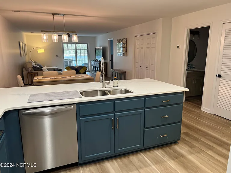 1620 Goley Hewett Rd SE #105 — Photo 7