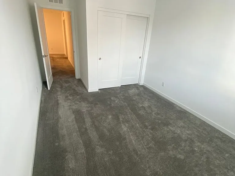 3211 Centano Ave — Photo 33
