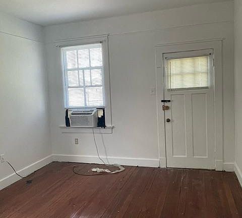 5th image of 8731 Pritchard Pl