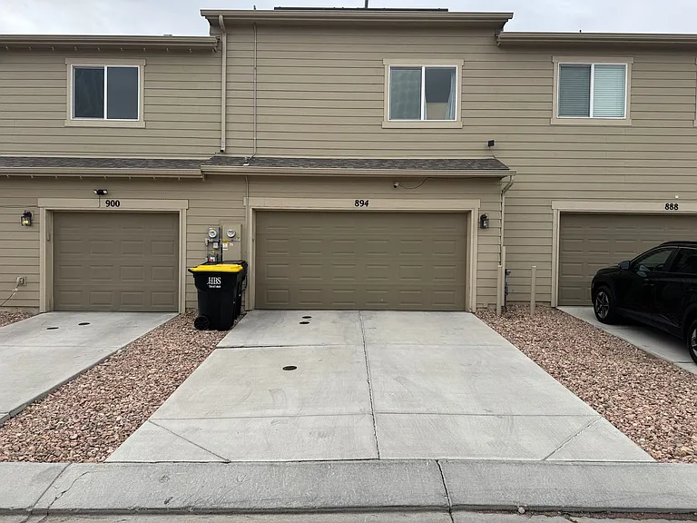 894 Petra Hts — Photo 18