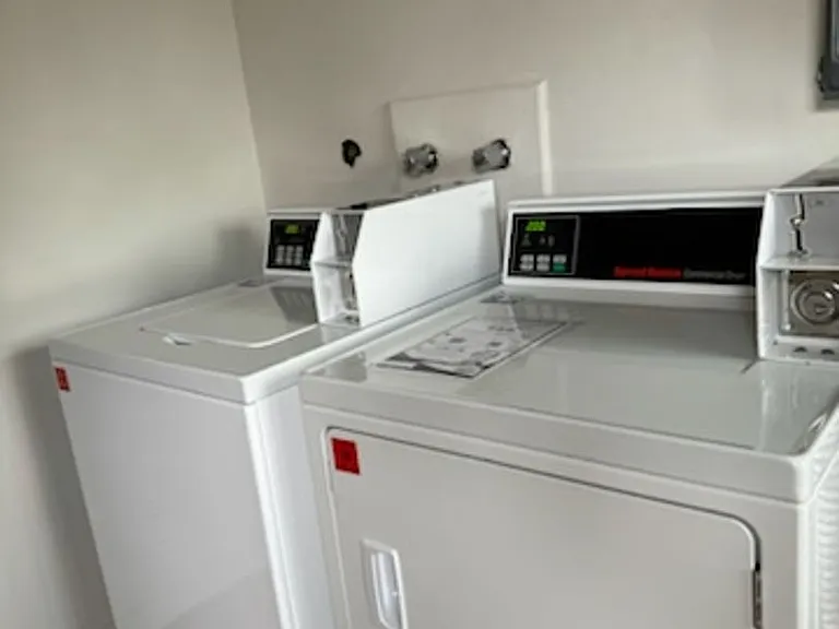 216 S 100 W #8 — Photo 17