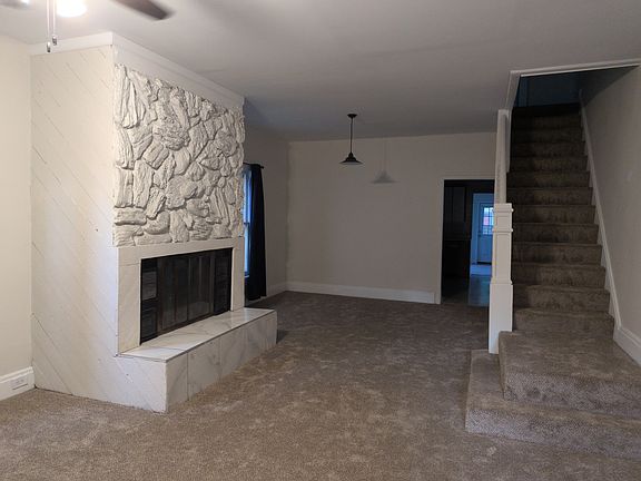 3rd image of 247 Henry St