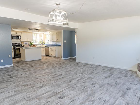 5th image of 840 E Palo Verde St
