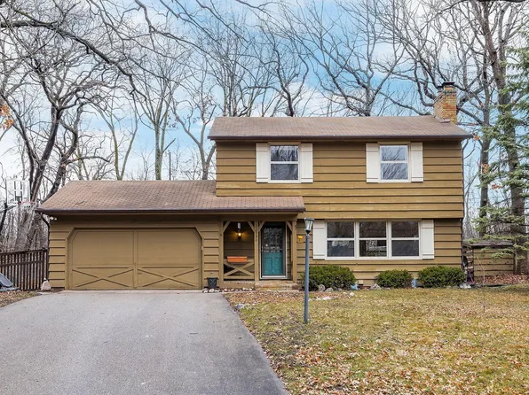 12950 Berkshire Dr, Minnetonka, MN 55343