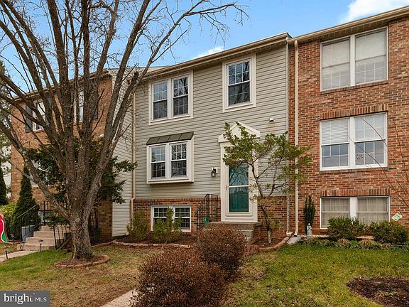 2nd image of 13233 Custom House Ct