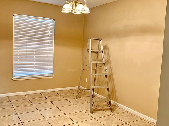 4th image of 14094 Eagle Feathers Dr