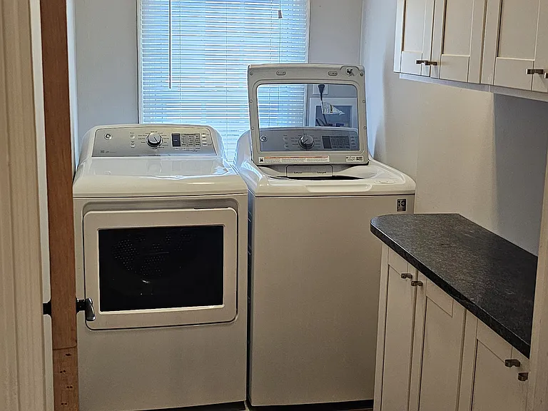 503 Fleming Ave — Photo 17