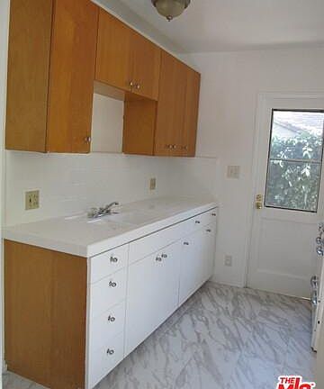 3rd image of 1938 N Beverly Glen Blvd