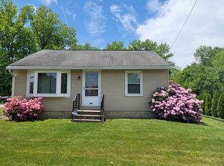 300 North Rd, Niles, OH 44446