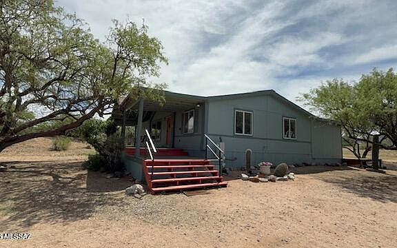 2nd image of 3023 W Clark Rd