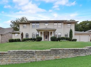 1104 Woodbine St, Arlington, TX 76012