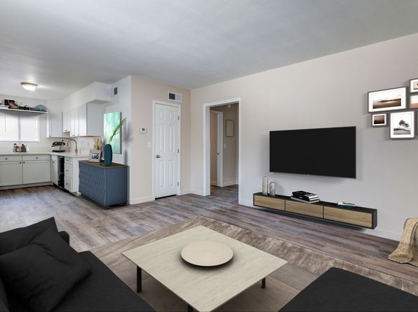 3-28600 Landau Blvd #3