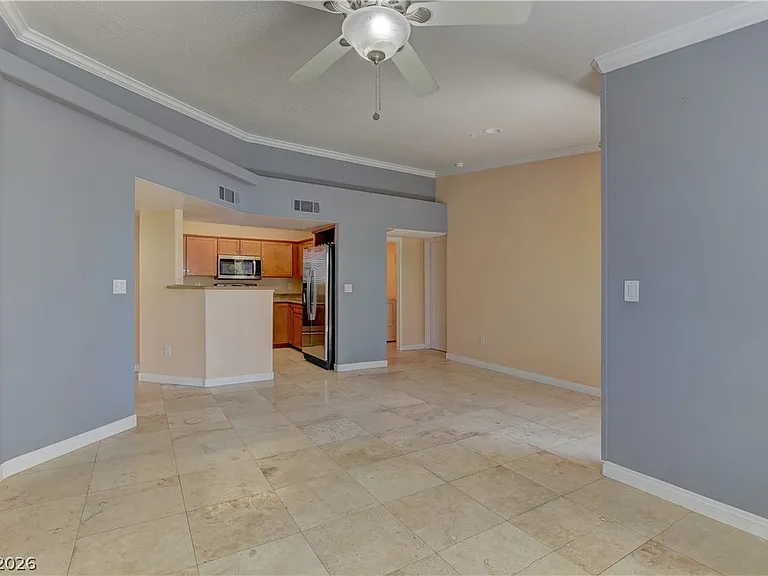 4400 S Jones Blvd #3138 — Photo 2