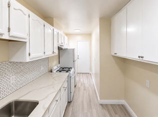 739 W 77th St #1, Los Angeles, CA 90044