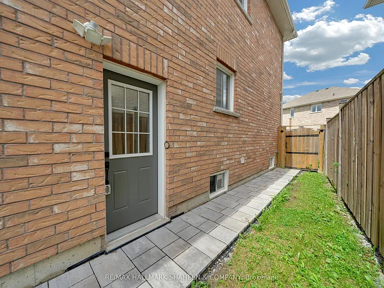 353 Rannie Rd — Photo 5