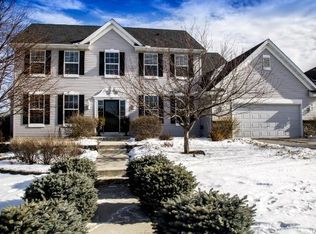 2943 White Eagle Dr, Woodbury, MN 55129